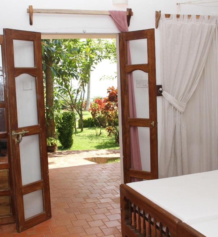 The Eco Hotel Varkala Bilik gambar
